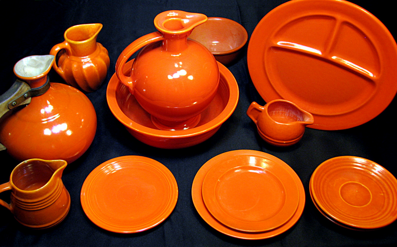 Orange uranium oxide dinnerware